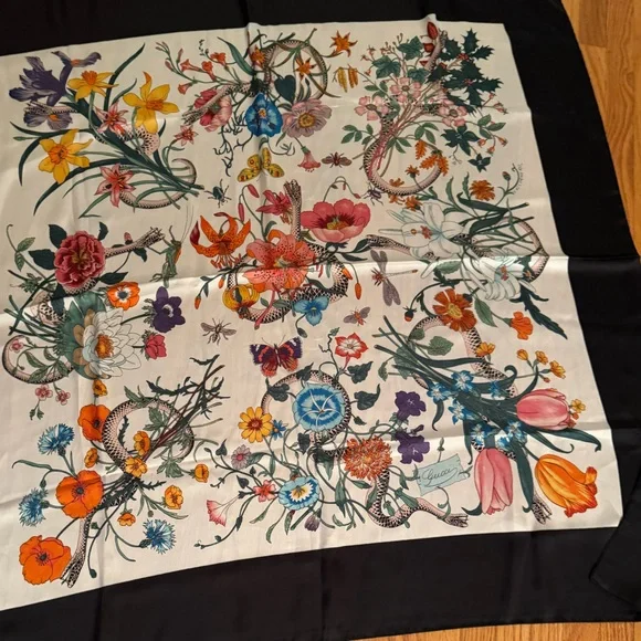 Vintage Gucci Flora and Snake Silk Scarf with Black Border - Picture 1 of 11
